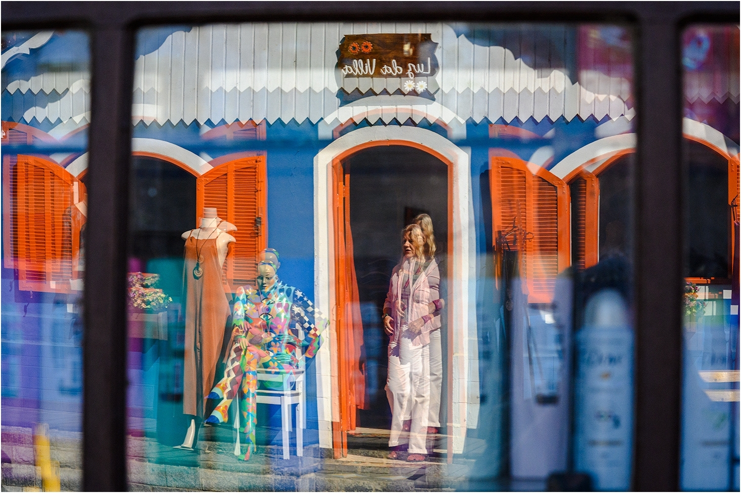 Simultaneous Windows